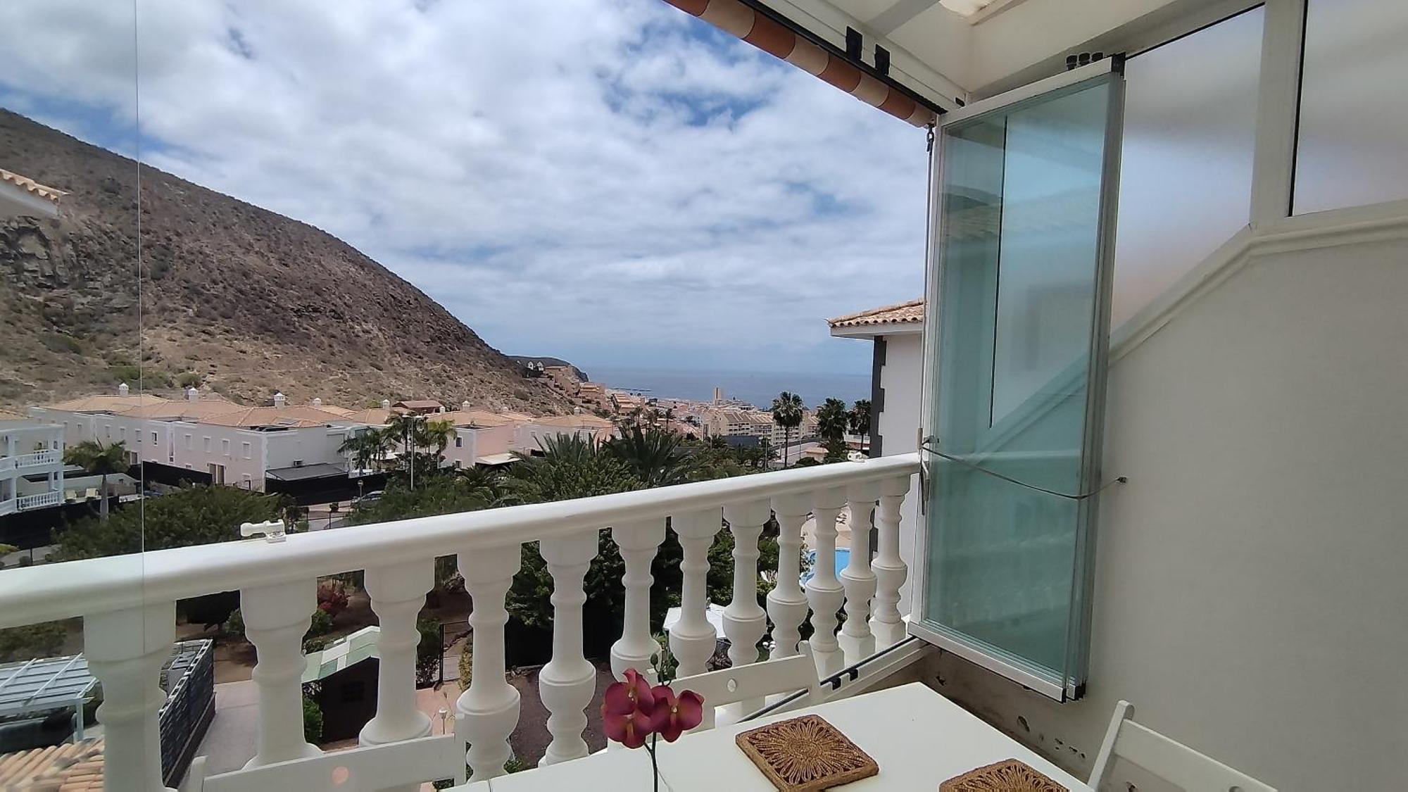 Vista Hermosa Apartment Арона Екстериор снимка